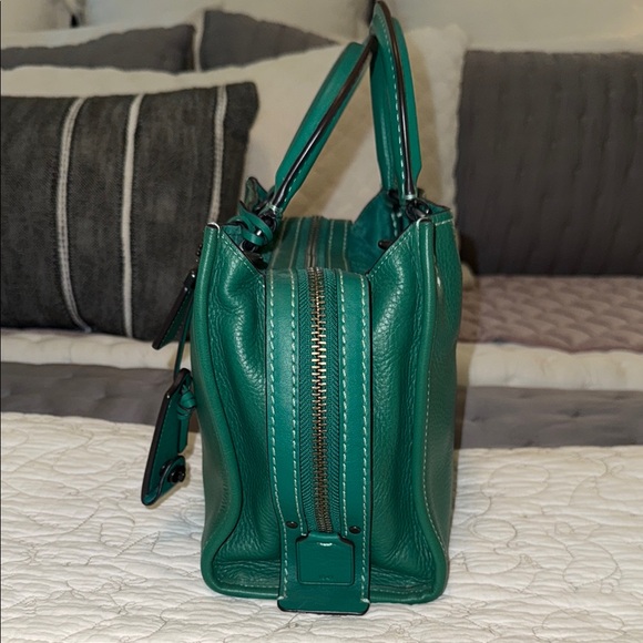 Coach 1941 Rogue 25 Kelly Green - Picture 4 of 12